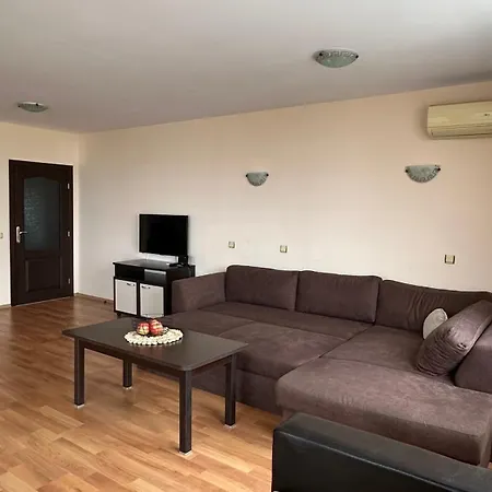 Sea View South * ツァレヴォ